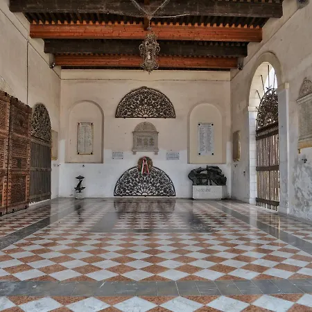 Daire Contrada Cappello - Tricamere Centralissimo *